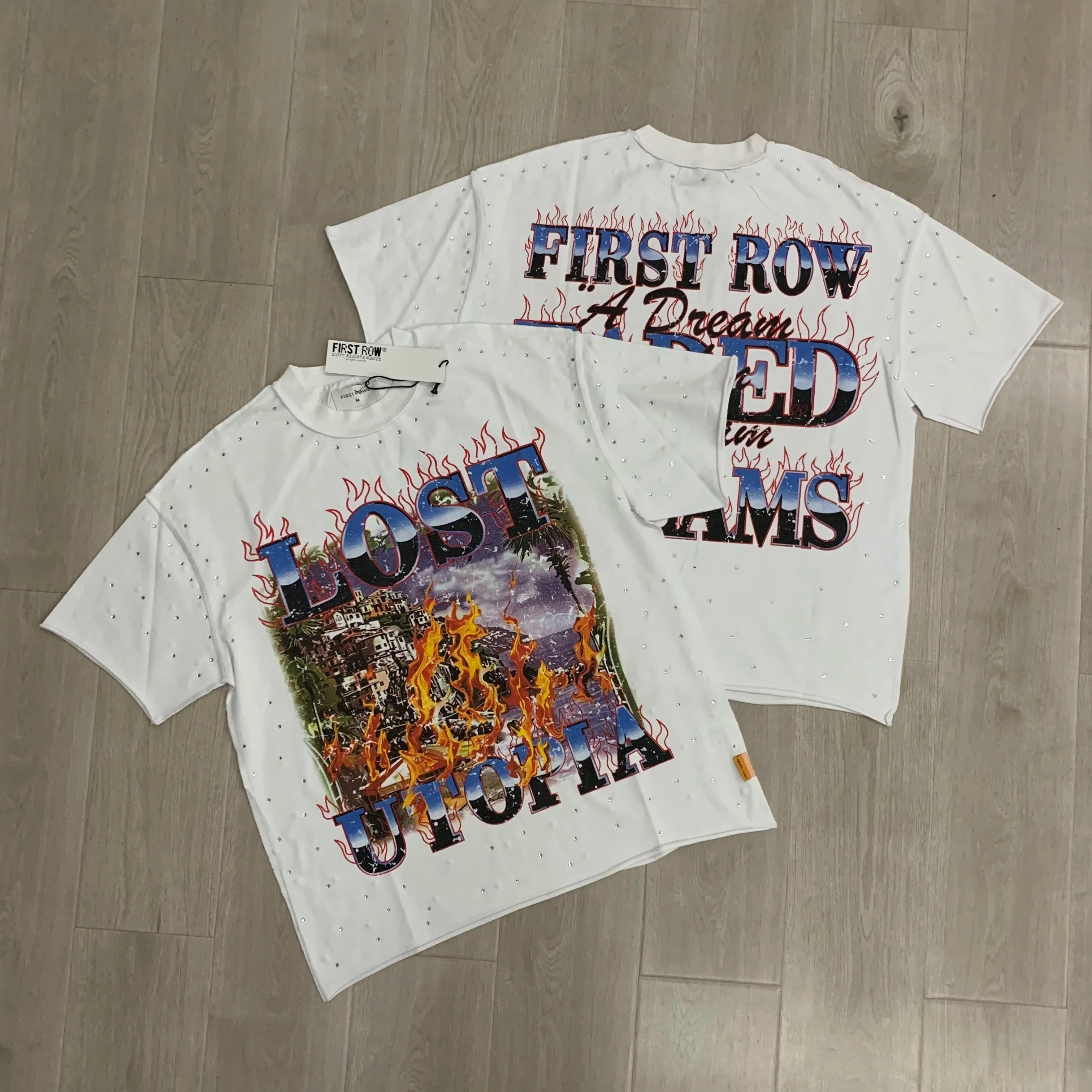 "Camiseta Oversize Vintage con Brillo, Cuello Redondo, Algodón Suave y Diamantes de Imitación."