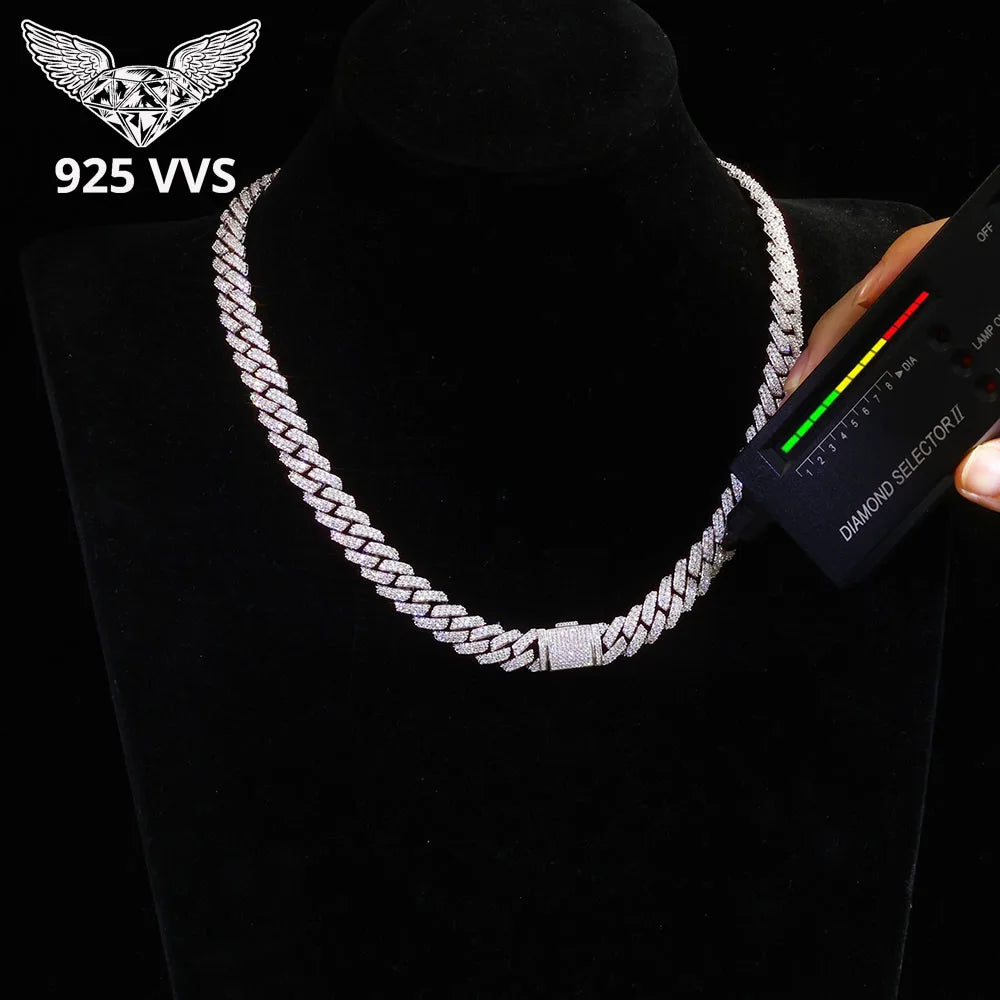 CADENA CUBANA ICED OUT 10 MM EN PLATA 925 CON MOISSANITA VVS