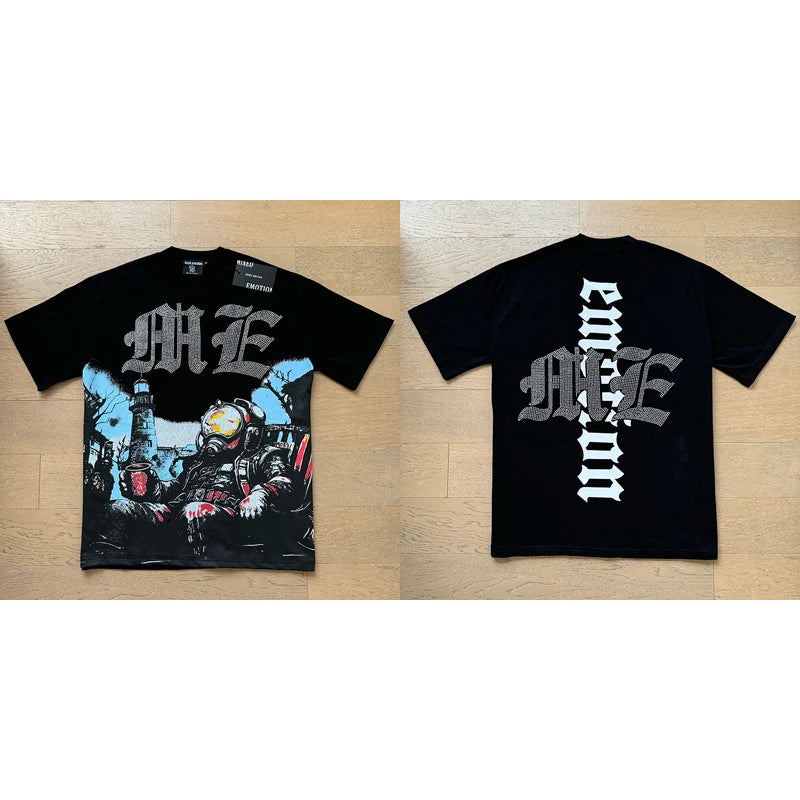"Camiseta Unisex con estampado de Ángel, mezcla de tejidos, ideal para el streetwear en pareja. Cuello redondo, manga corta y un diseño moderno para brillar en verano."