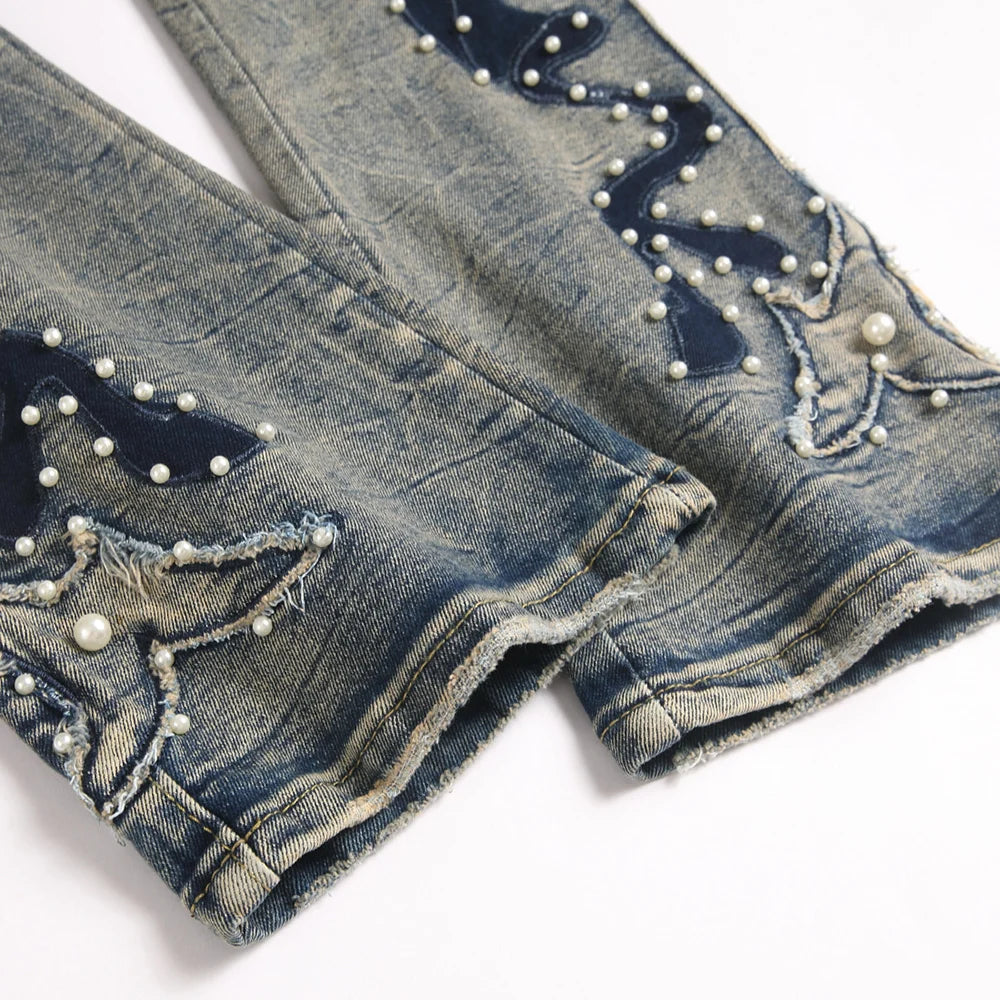 "Pantalones vaqueros vintage para hombre, acampanados con bordado y perlas, estilo retro casual".