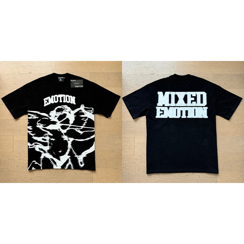 "Camiseta Unisex con estampado de Ángel, mezcla de tejidos, ideal para el streetwear en pareja. Cuello redondo, manga corta y un diseño moderno para brillar en verano."
