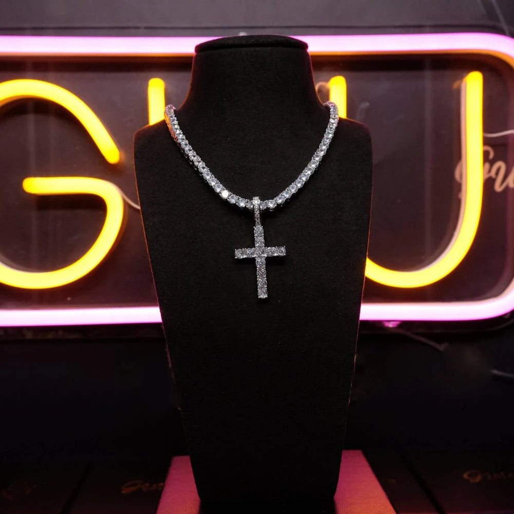 COLGANTE CRUZ ICED OUT CON PIEDRAS – CADENAS ESTILO SOGA, VVS Y MÁS VARIANTES