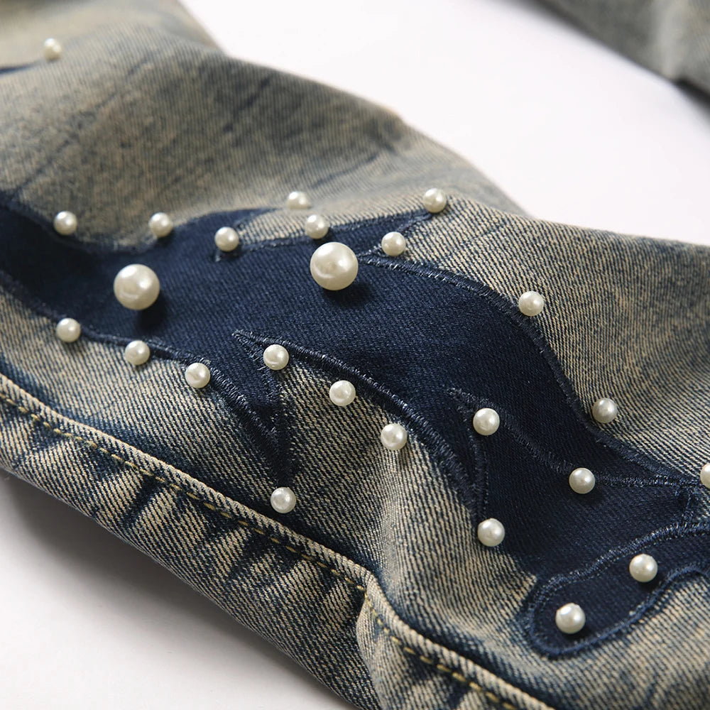 "Pantalones vaqueros vintage para hombre, acampanados con bordado y perlas, estilo retro casual".