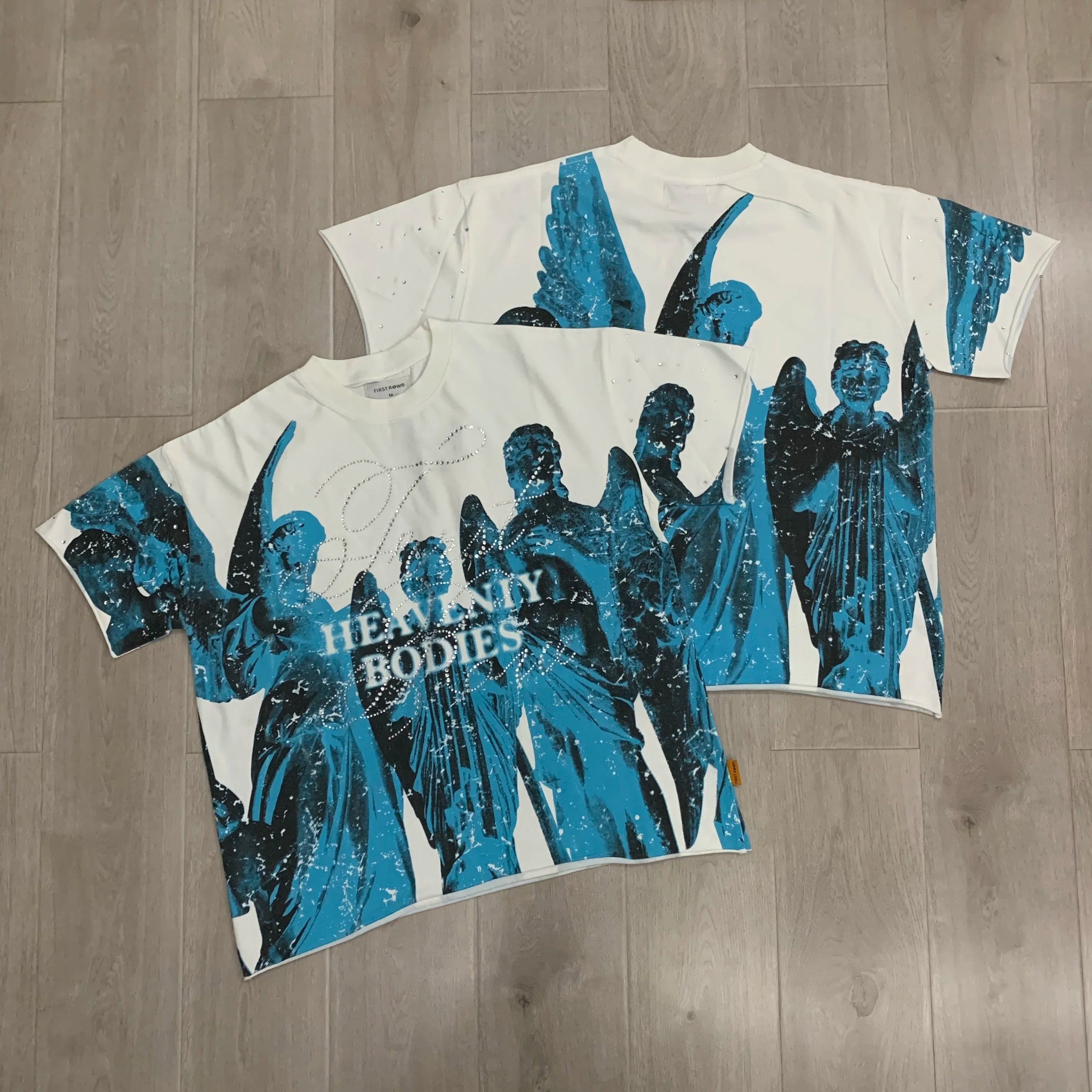 "Camiseta Oversize Vintage con Brillo, Cuello Redondo, Algodón Suave y Diamantes de Imitación."