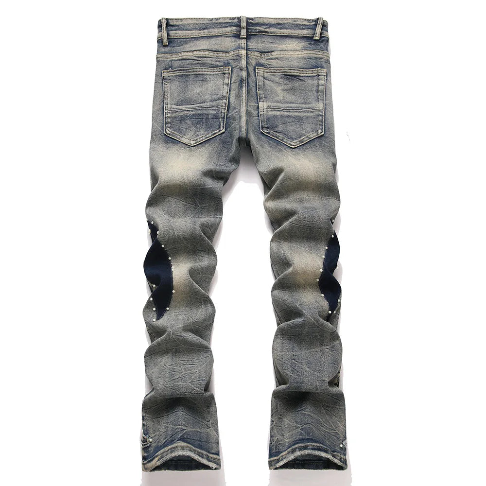 "Pantalones vaqueros vintage para hombre, acampanados con bordado y perlas, estilo retro casual".