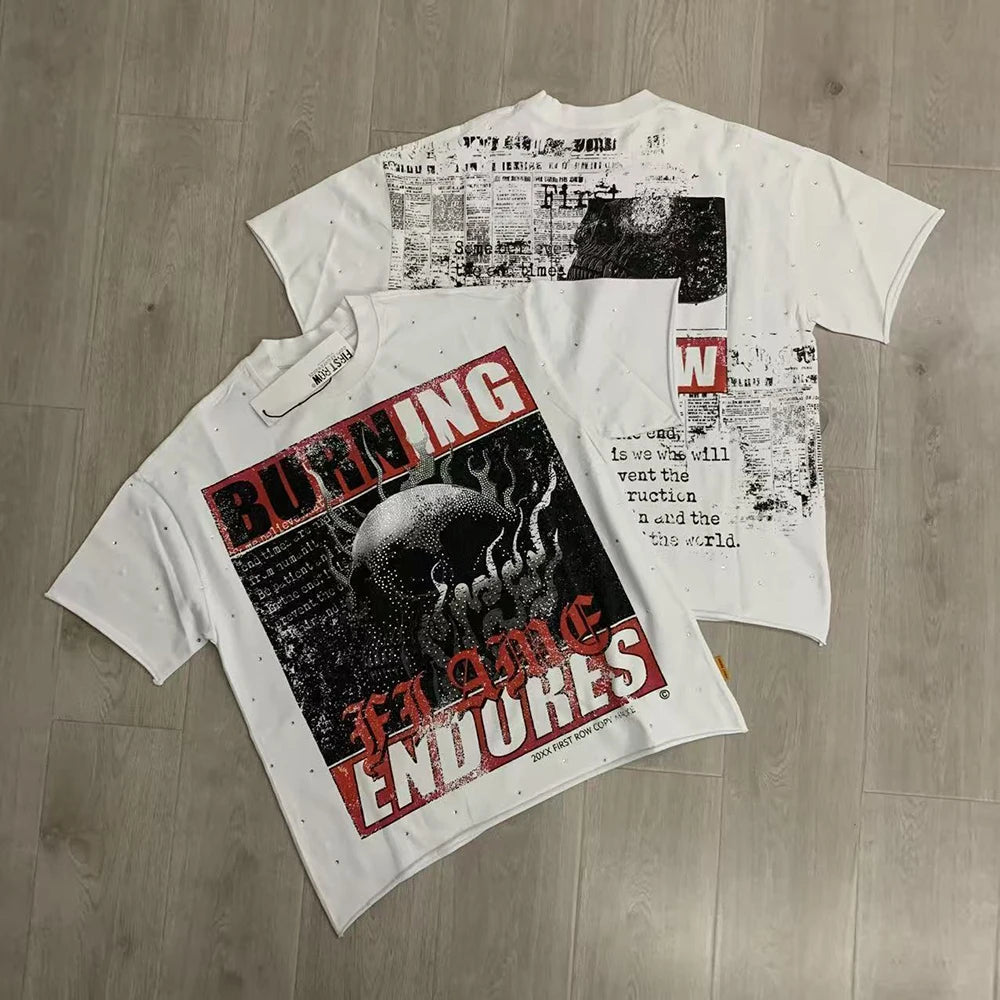 "Camiseta Oversize Vintage con Brillo, Cuello Redondo, Algodón Suave y Diamantes de Imitación."